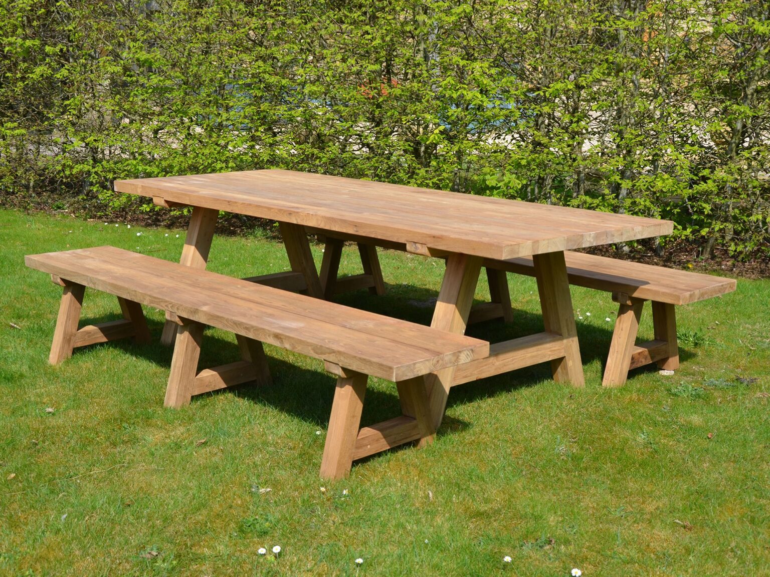 The Farmhouse Garden Dining Table and Benches Set | Heritage Handmade ...
